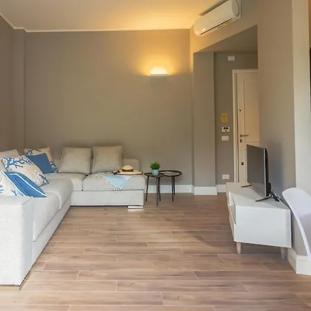 Olivia By Portofinohomes Apartment