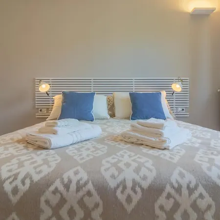 Olivia By Portofinohomes Apartment